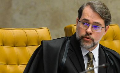 Brasília - O ministro do STF, Dias Toffoli, em sessão de julgamento de denúncia da PGR contra o presidente da Câmara, Eduardo Cunha  (Antonio Cruz/Agência Brasil)
