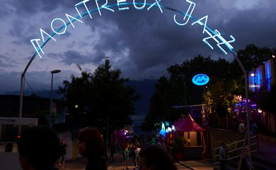 Espectadores durante o Montreux Jazz Festival em 2014