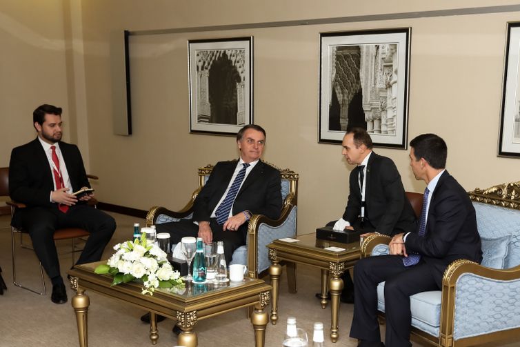 

Presidente Jair Bolsonaro, reúne-se com  presidente do Grupo Goldman, Sachs & Co, John Waldron.


