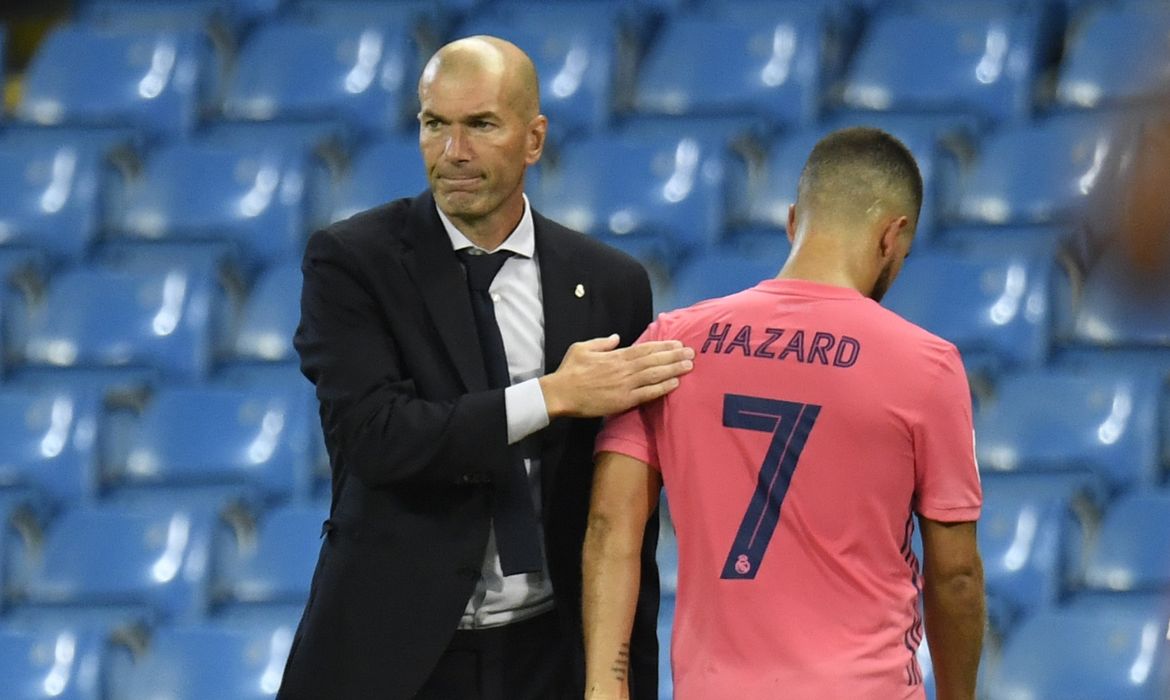 Técnico do Real Madrid, Zinedine Zidane, e Eden Hazard - campeonato espanhol
