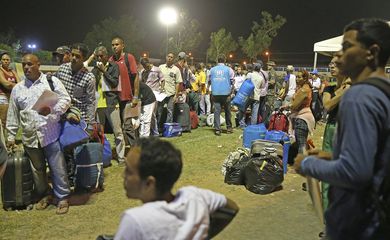 Boa Vista - Refugiados venezuelanos se preparam para deixar  Roraima com destino a São Paulo e Cuiabá (Antônio Cruz/Agência Brasil)