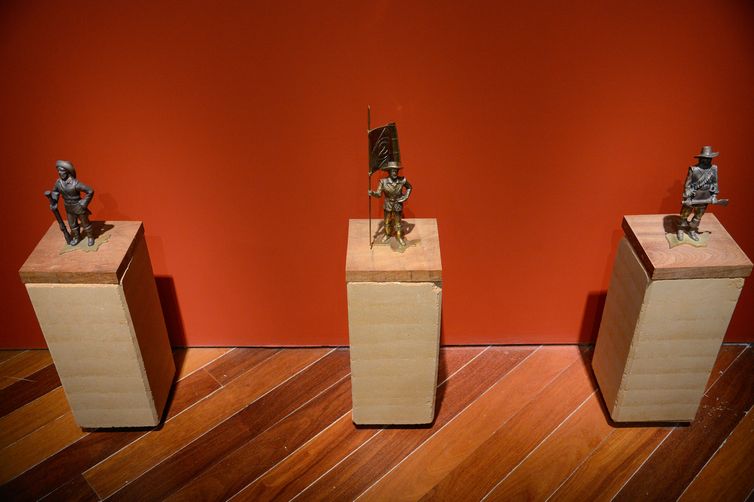 Exposição Aqui é o fim do mundo, de Jaime Lauriano, no Museu de Arte do Rio - Foto Tomaz Silva/Agência Brasil