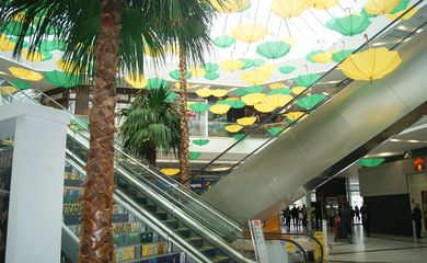 Bogotá - Centros comerciais aproveitam a Copa do Mundo como tema de decoração