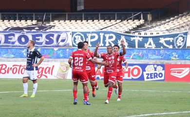 Série C: Vila Nova-GO vence de novo Remo-PA e é tricampeão