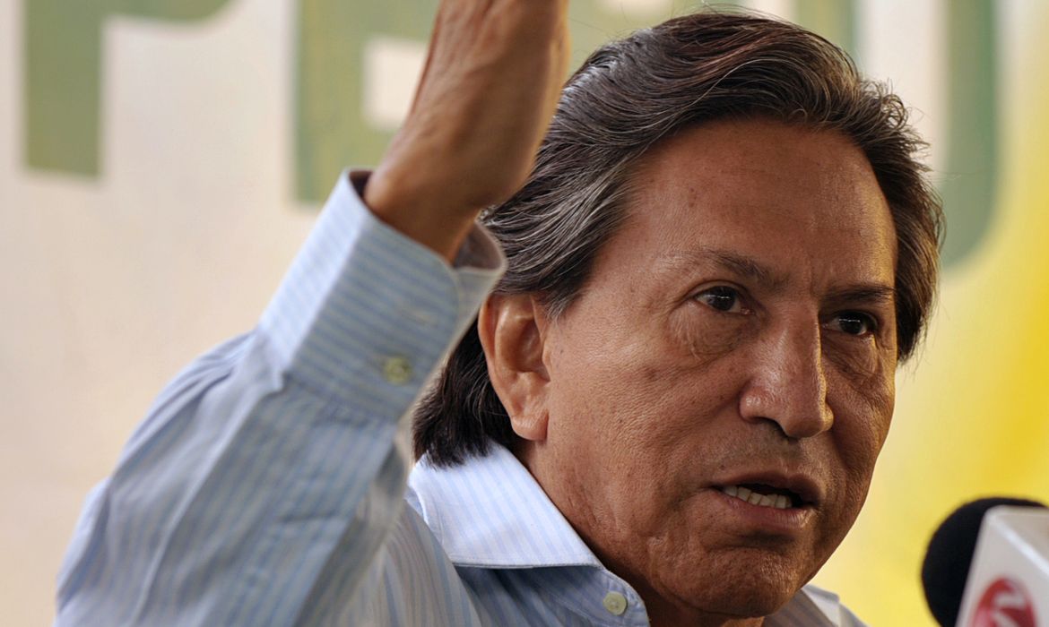 O ex-presidente Alejandro Toledo [e acusado de receber 20 milhões de dólares para favorecer a Odebrecht na concessão para construir a rodovia interoceânica, que liga o Peru ao Brasil