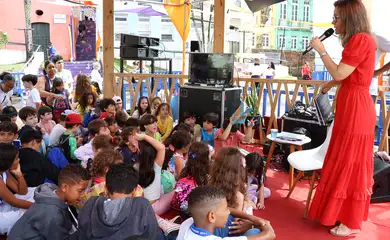 Salvador (BA), 08-08-2024 - Programação infantil do espaço Mabel Velloso durante a Festa Literária Internacional do Pelourinho - Flipelô, no Largo das Artes. Foto: Rovena Rosa/Agência Brasil