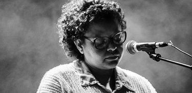 Tatiana Nascimento, cantora e poetisa