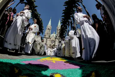 São Paulo (SP), 19/06/2025 -  Solenidade de Corpus Christi na Catedral da Sé, presidida pelo Cardeal Odilo Scherer.  Foto: Paulo Pinto/Agência Brasil