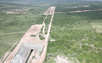 Canal do Sertão Alagoano em São José da Tapera