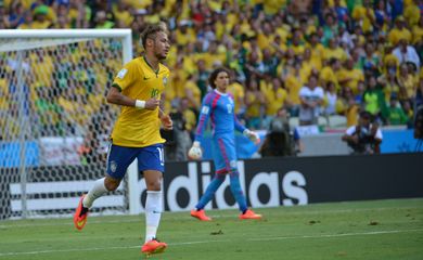 Pela segunda rodada da Copa do Mundo, a seleção brasileira esbarrou na boa marcação dos mexicanos na Arena Castelão em Fortaleza (Marcello Casal Jr/Agência Brasil)