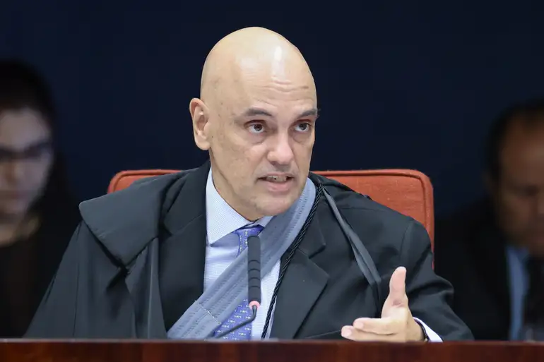 Brasília (DF), 22/04/2025 - Ministro Alexandre de Moraes durante sessão de julgamento da denúncia sobre o núcleo 2 da PET 12.100. Foto: Antonio Augusto/STF