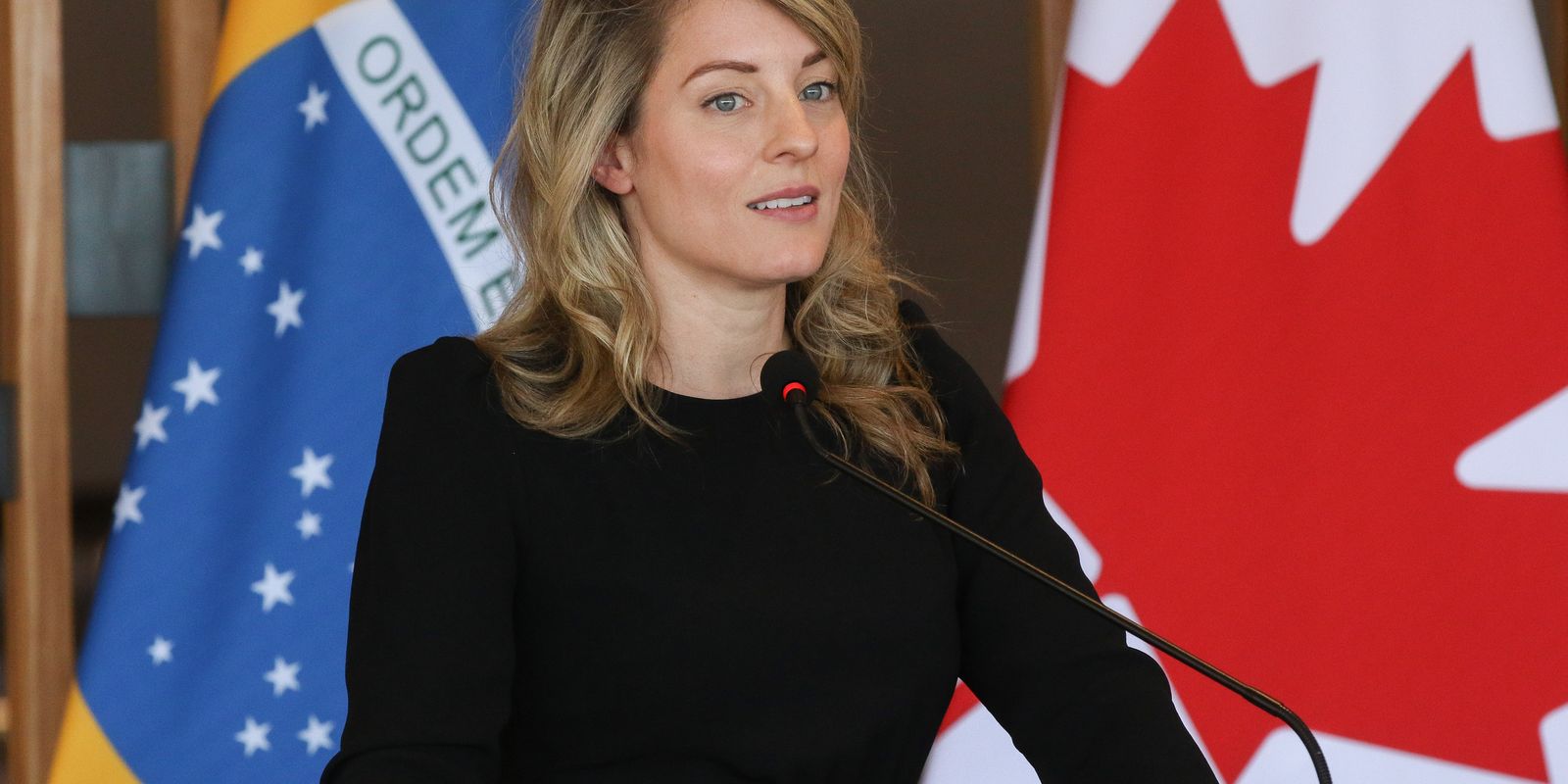 Lula received Canadian chancellor Mélanie Joly