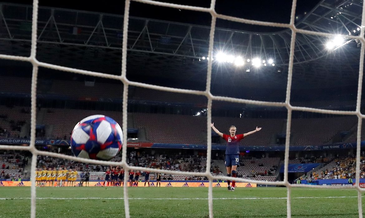 Noruega vai às quartas de final. Copa do Mundo de Futebol Feminino - França 2019. 