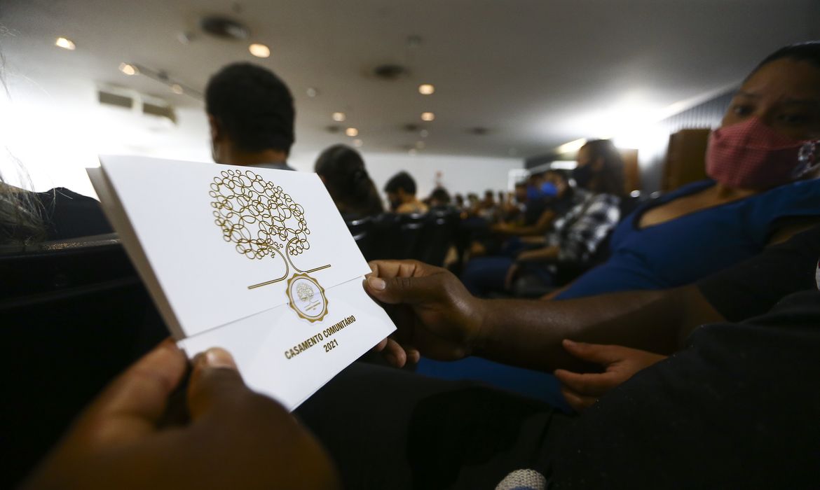 Marcelo camargo agência brasil Casais selecionados por meio de edital da secretaria justiça e cidadania do df participam ensaio para o primeiro casamento comunitário 2021.