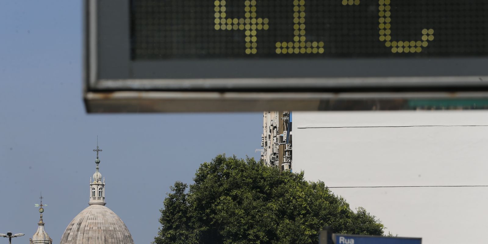 Mundo caminha para aumentar temperatura em 2,3°C, alerta ONU