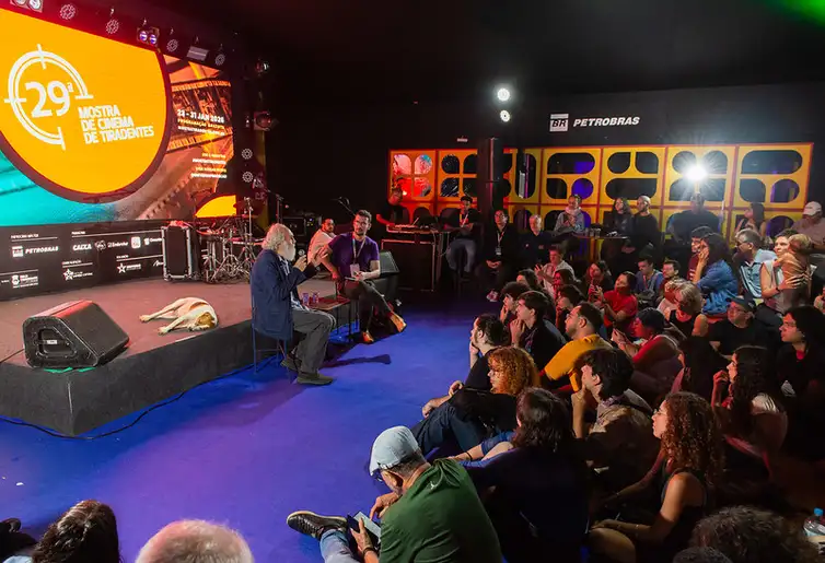 01/02/2026 - Mostra de Cinema de Tiradentes encerra 29ª edição com vitória de “Anistia 79” no júri oficial e popular. Foto: Divulgação/Universo