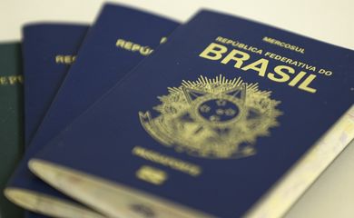 Passaporte brasileiro.