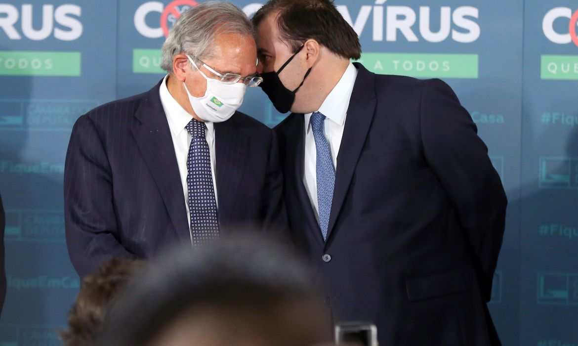 Ministro da Economia, Paulo Guedes e o presidente da Câmara dos Deputados, dep. Rodrigo Maia, durante entrevista coletiva da Frente Parlamentar da Reforma Administrativa