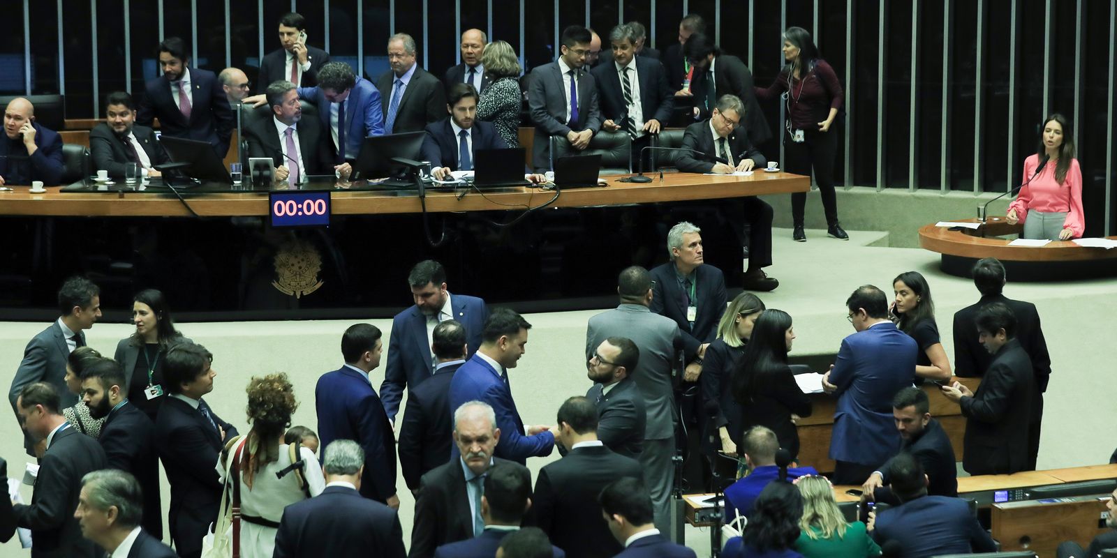 Câmara aprova projeto que prorroga desoneração da folha até 2027 3 Câmara aprova projeto que prorroga desoneração da folha até 2027