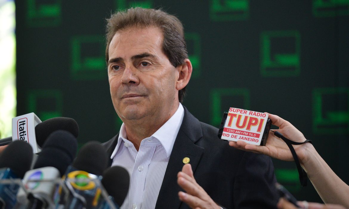 Brasília - O deputado Paulinho da Força (SD/SP) fala sobre o resultado da votação da admissibilidade do processo de impeachment da presidenta Dilma Rousseff na Câmara (José Cruz/Agência Brasil)