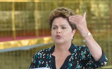Presidente Dilma dá entrevista coletiva no Alvorada