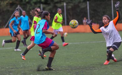 futebol feminino, amador