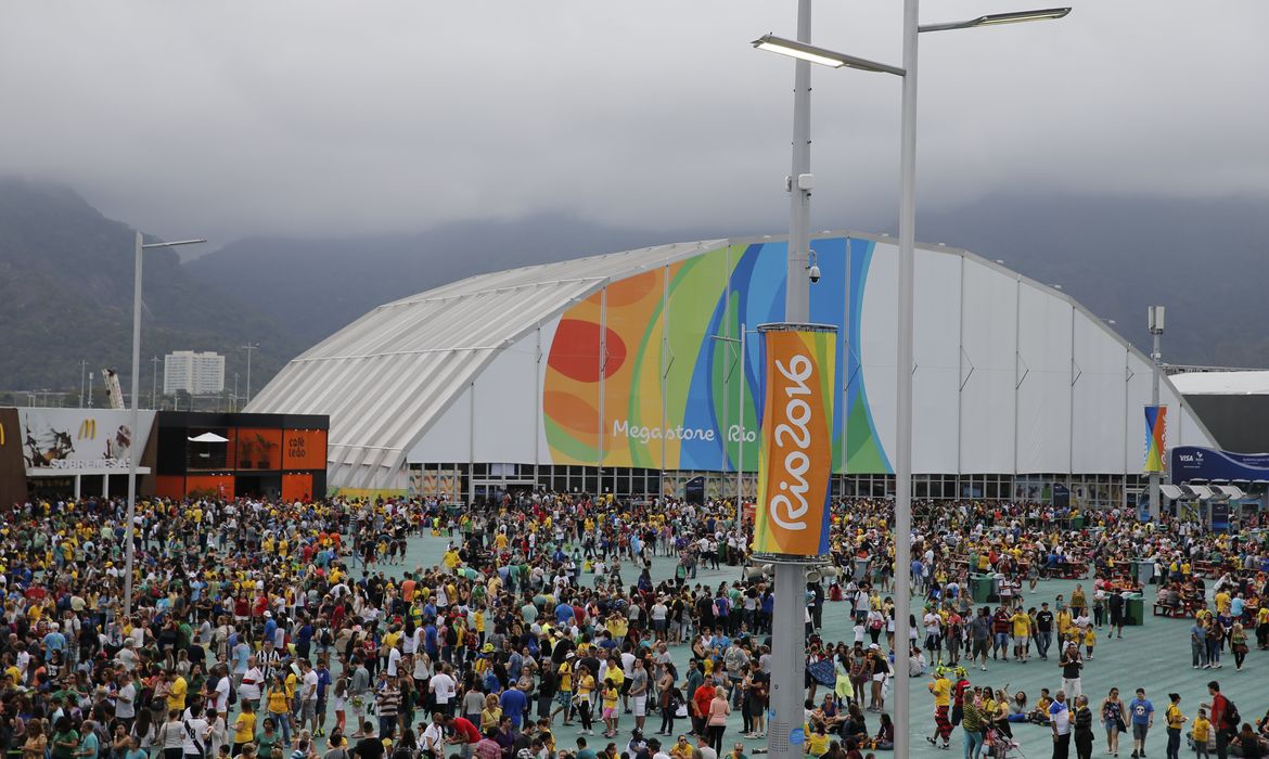 Rio de Janeiro - Público visita o Parque Olímpico durante os Jogos Paralímpicos Rio 2016, na Barra da Tijuca (Fernando Frazão/Agência Brasil)