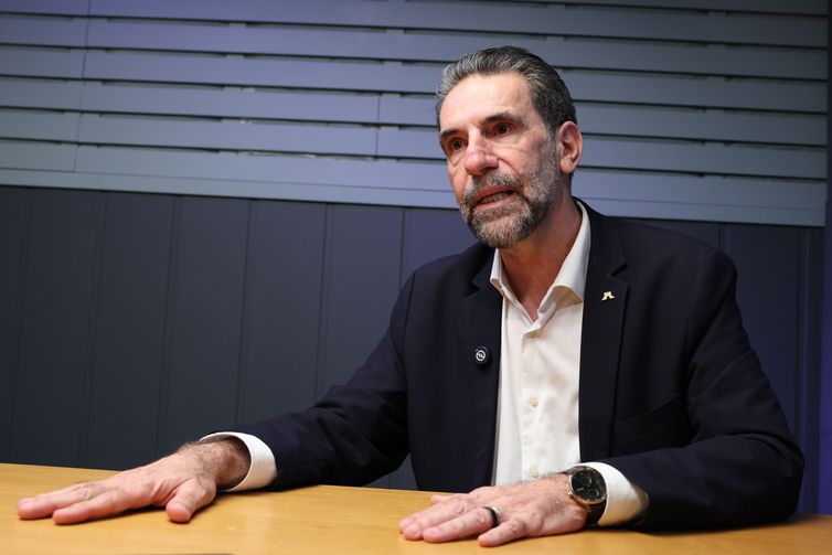 Valter Campanato/Agência Brasil Brasília (DF), 24/06/2025 - O diretor-geral brasileiro da Itaipu Binacional é Enio Verri, durante entrevista na Agência Brasil. Foto: Valter Campanato/Agência Brasil