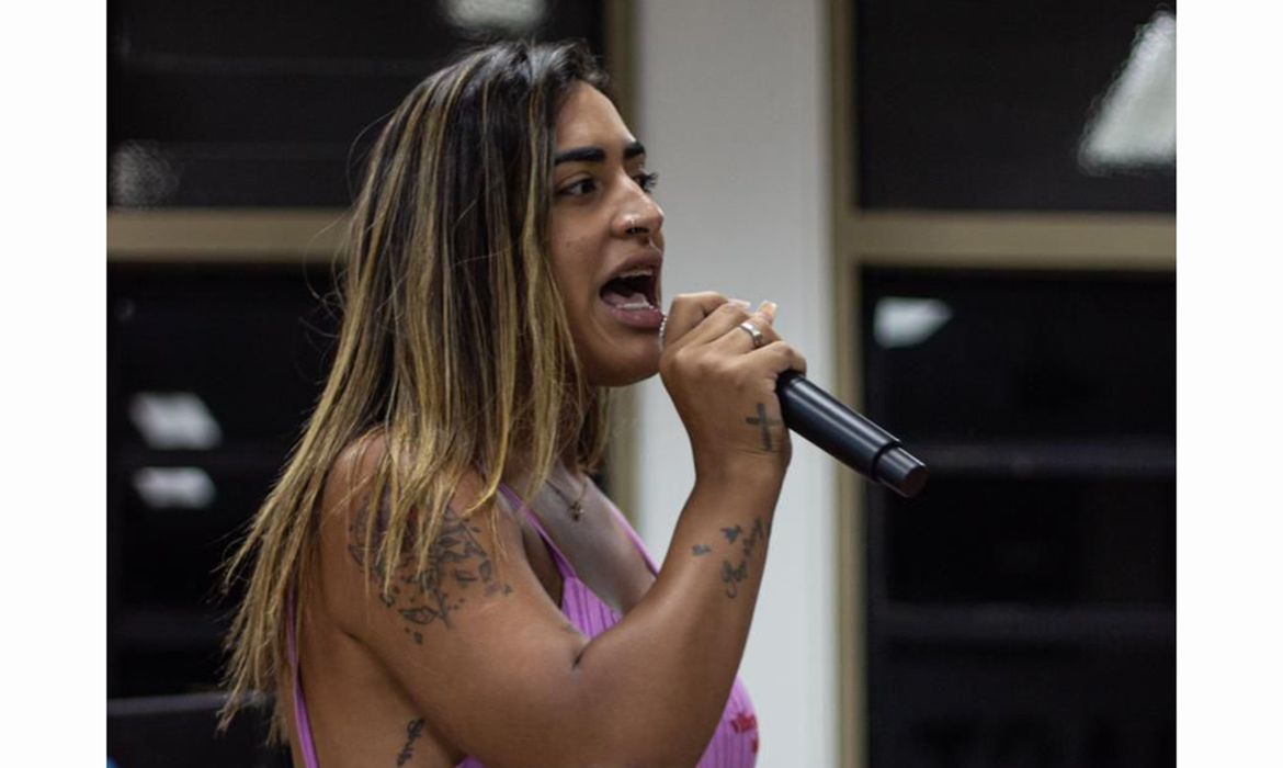 Brasília (DF), 07/02/2025 - Universitárias trans se mobilizam por mais inclusão no ensino superior. A articuladora da Rede Trans Brasil e também estudante de Ciências Sociais na Universidade Federal Fluminense (UFF), Ariela Nascimento. Foto: Ariela Nascimento/Arquivo Pessoal