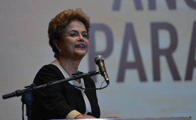 A presidente Dilma Rousseff preside a cerimônia de Lançamento do Ano Olímpico do Turismo (Antonio Cruz/Agência Brasil)