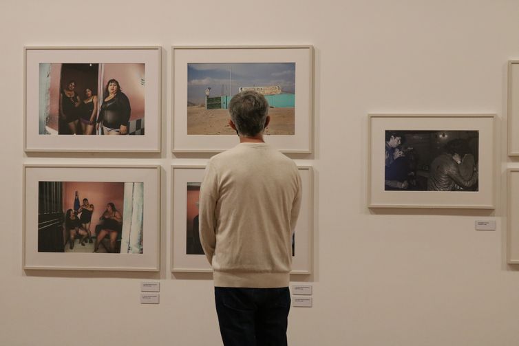 Exposição da fotógrafa chilena Paz Errázuriz em reabertura do Instituto Moreira Salles - IMS, na Avenida Paulista.