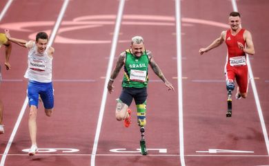 Vinícius Rorigues é prata nos 100m classe T63 - Paralimpíada - atletismo