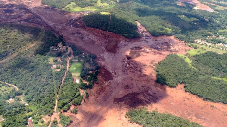Corpo de Bombeiros/Divulgação Barragem, Brumadinho, rompimento