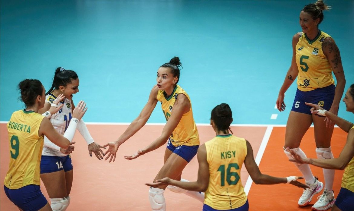 Brasil vence Itália por 3 sets a 2 no Mundial de Vôlei Feminino - em 04/10/2022