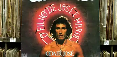 capa do álbum por Odair 