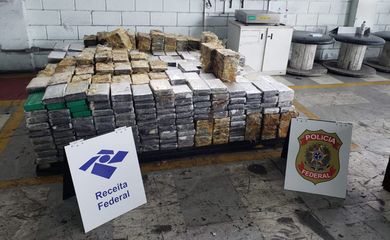 Porto de Santos: Receita e PF fazem maior apreensão de cocaína do ano 