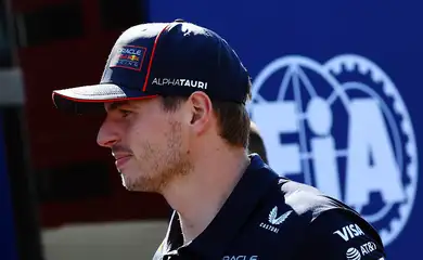 Max Verstappen durante o Grande Prêmio da Hungria de Fórmula 1
31/07/2025 REUTERS/Bernadett Szabo
