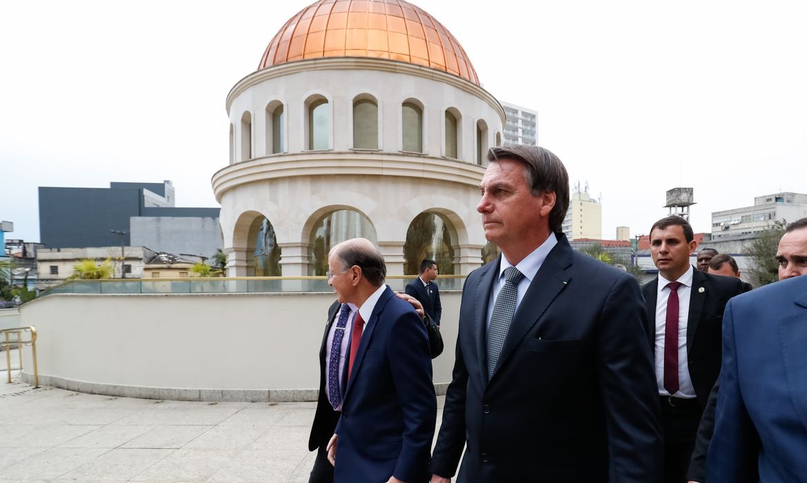 O presidente da república, Jair Bolsonaro, durante visita ao Templo de Salomão.
