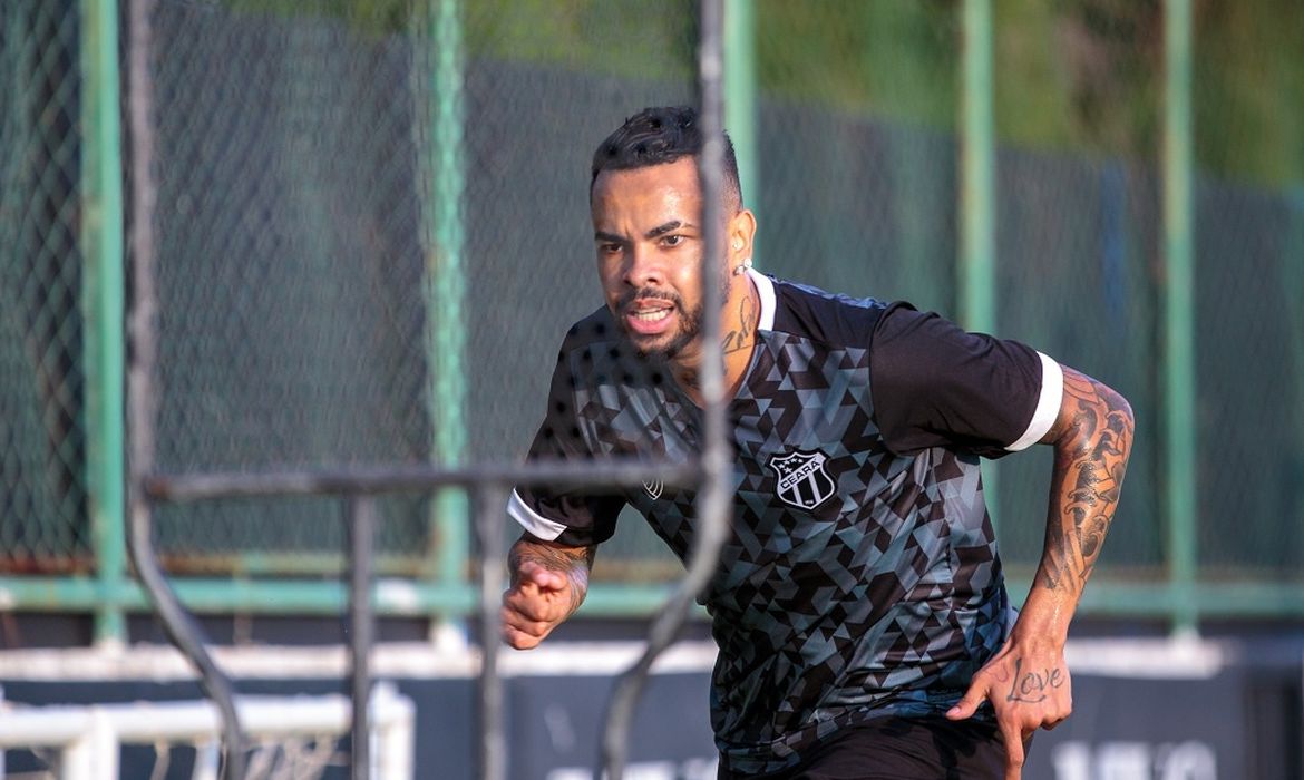 dentinho, ceará, futebol