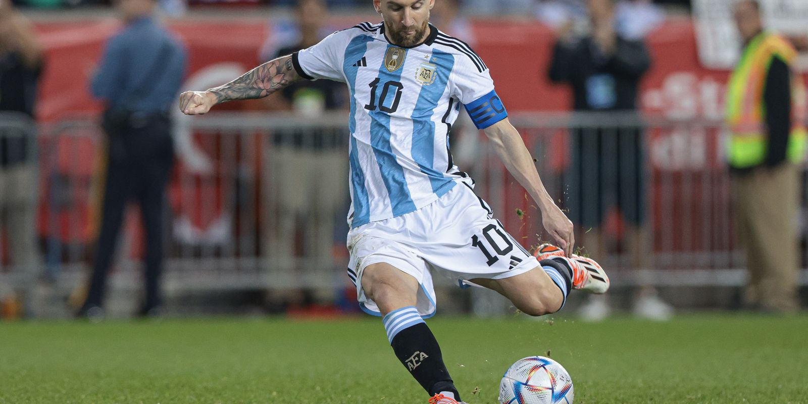 Mardi est le premier jour de Messi, Mbappé et Lewandowski à la Coupe du monde