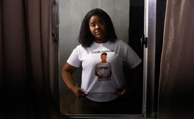 Rio de Janeiro (RJ), 02/11/2025 -Tauã Brito, mãe de Wellington, morto durante a Operação Contenção no Complexo da Penha.  Foto: Tânia Rêgo/Agência Brasil