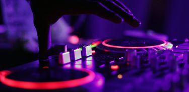 DJ - discotecagem