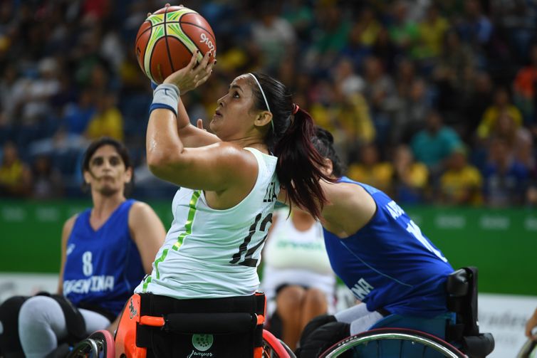 PAINEL DO BASQUETE FEMININO: Jogo das Estrelas tem diferença de  temperatura entre Brasil e Argentina