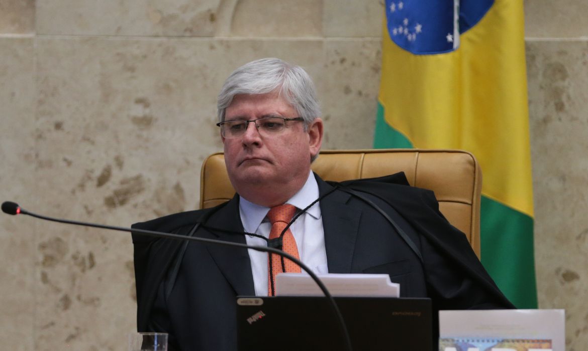 Brasília - O procurador-geral da República, Rodrigo Janot durante sessão plenária do STF de abertura do Ano Judiciário de 2017 e homenagem ao ministro Teori Zavascki (José Cruz/Agência Brasil)