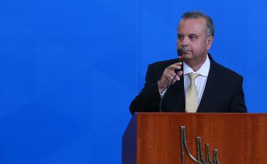 O novo ministro do Desenvolvimento Regional, Rogério Marinho e empossado pelo presidente Jair Bolsonaro no Palácio do Planalto