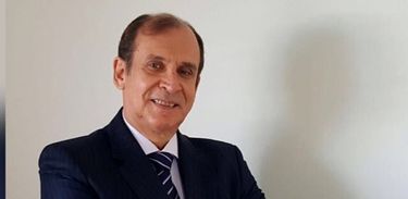 Dr Renato Manuel Duarte Costa - professor e advogado