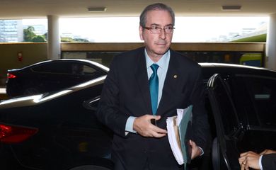 Brasília - Presidente da Câmara dos Deputados, Eduardo Cunha, chega ao Congresso Nacional  (Fabio Rodrigues Pozzebom/Agência Brasil)
