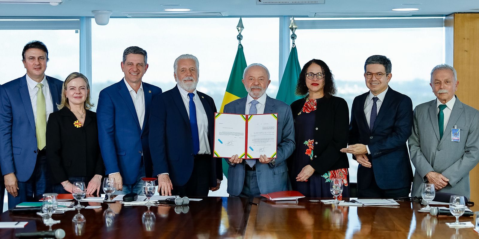 Lula sanciona liberação de R$ 22 bi de fundo para ciência e tecnologia Lula sanciona liberação de R$ 22 bi de fundo para ciência e tecnologia