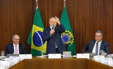 Brasília, DF 20/12/2023 O presidente Luiz Inácio Lula da Silva coordena reunião ministerial, no Palácio do Planalto.. Foto: Fabio Rodrigues-Pozzebom/ Agência Brasil