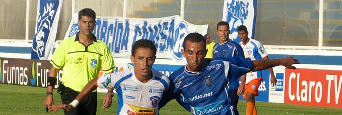 Antônio Carlos atuou pelo Duque de Caxias no Campeonato Carioca 2013